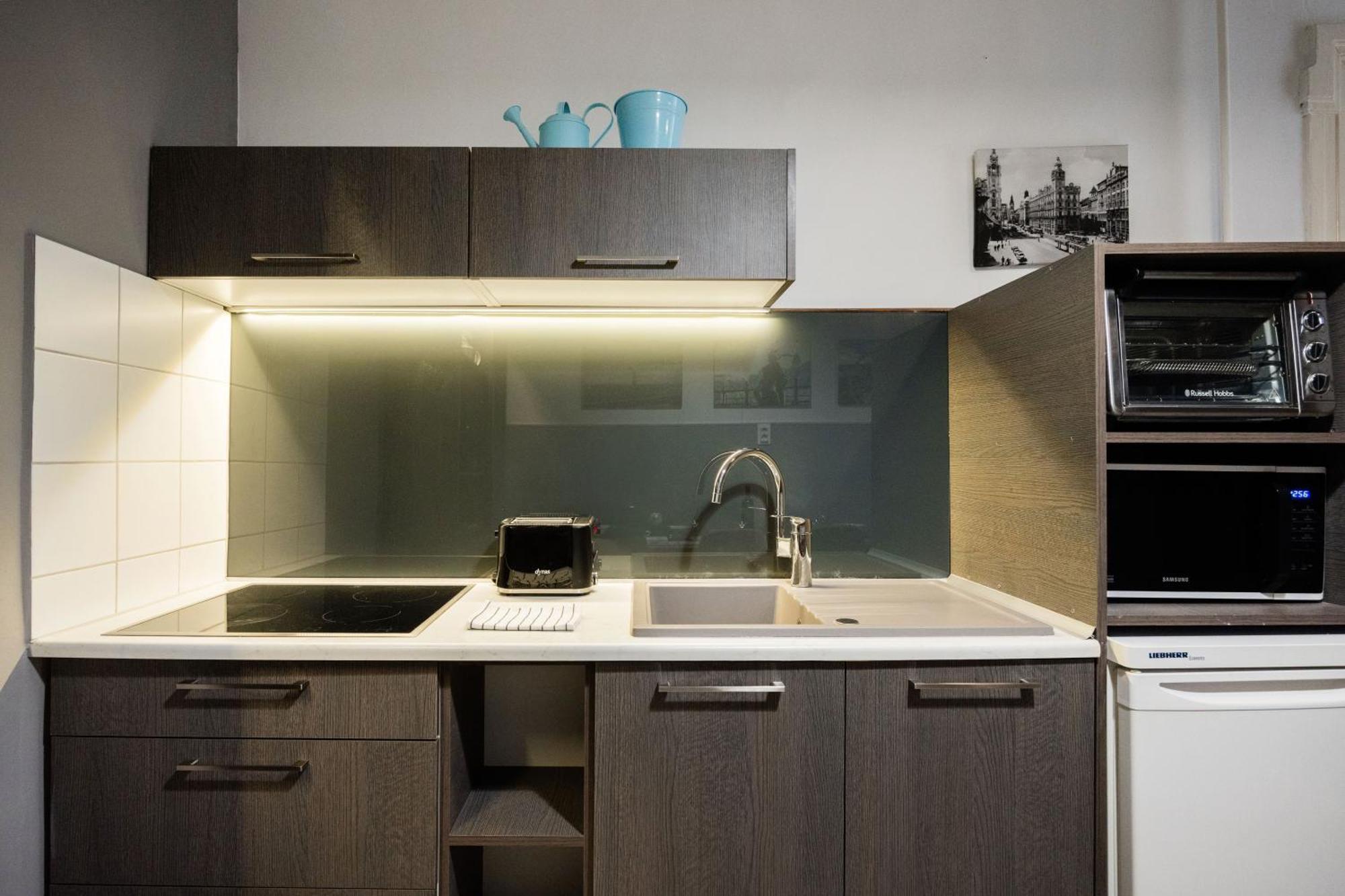 Urban Tranquillity By The Main Shopping Street Apartment Budapest Luaran gambar