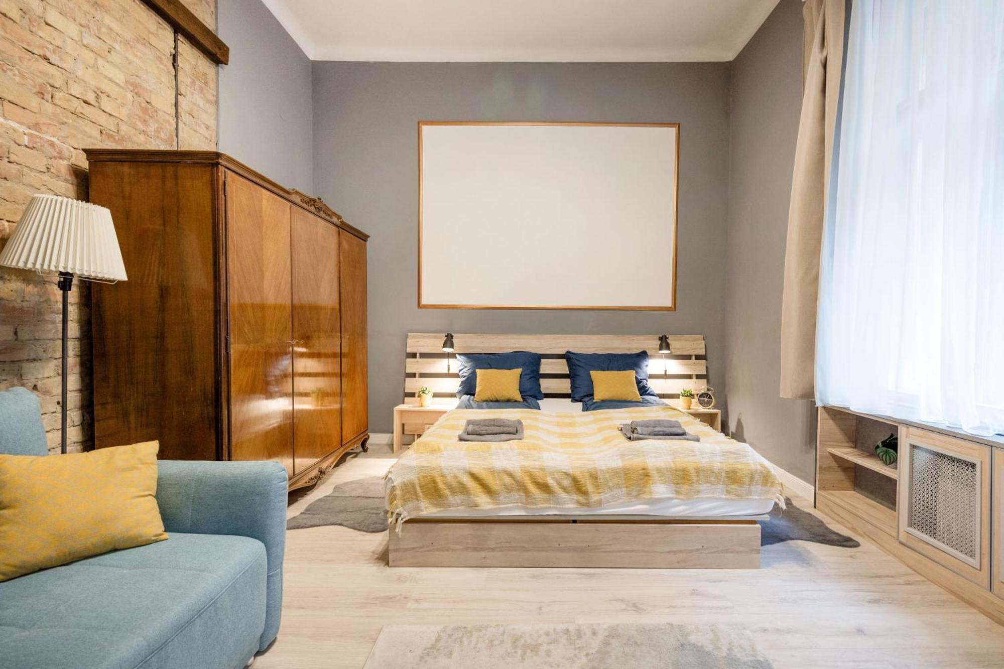 Urban Tranquillity By The Main Shopping Street Apartment Budapest Luaran gambar